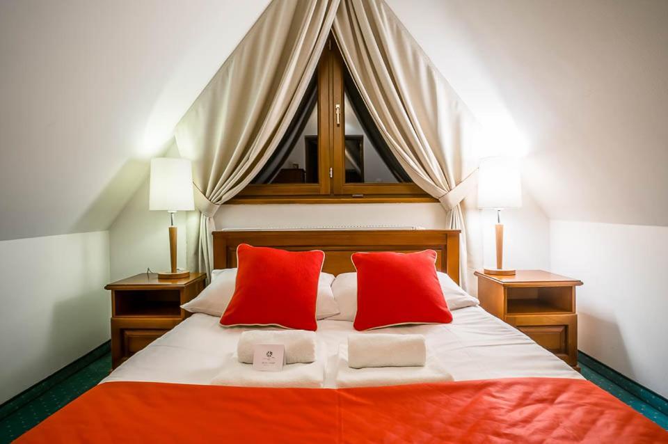 Sichlanski Dworek & Spa Murzasichle Bilik gambar